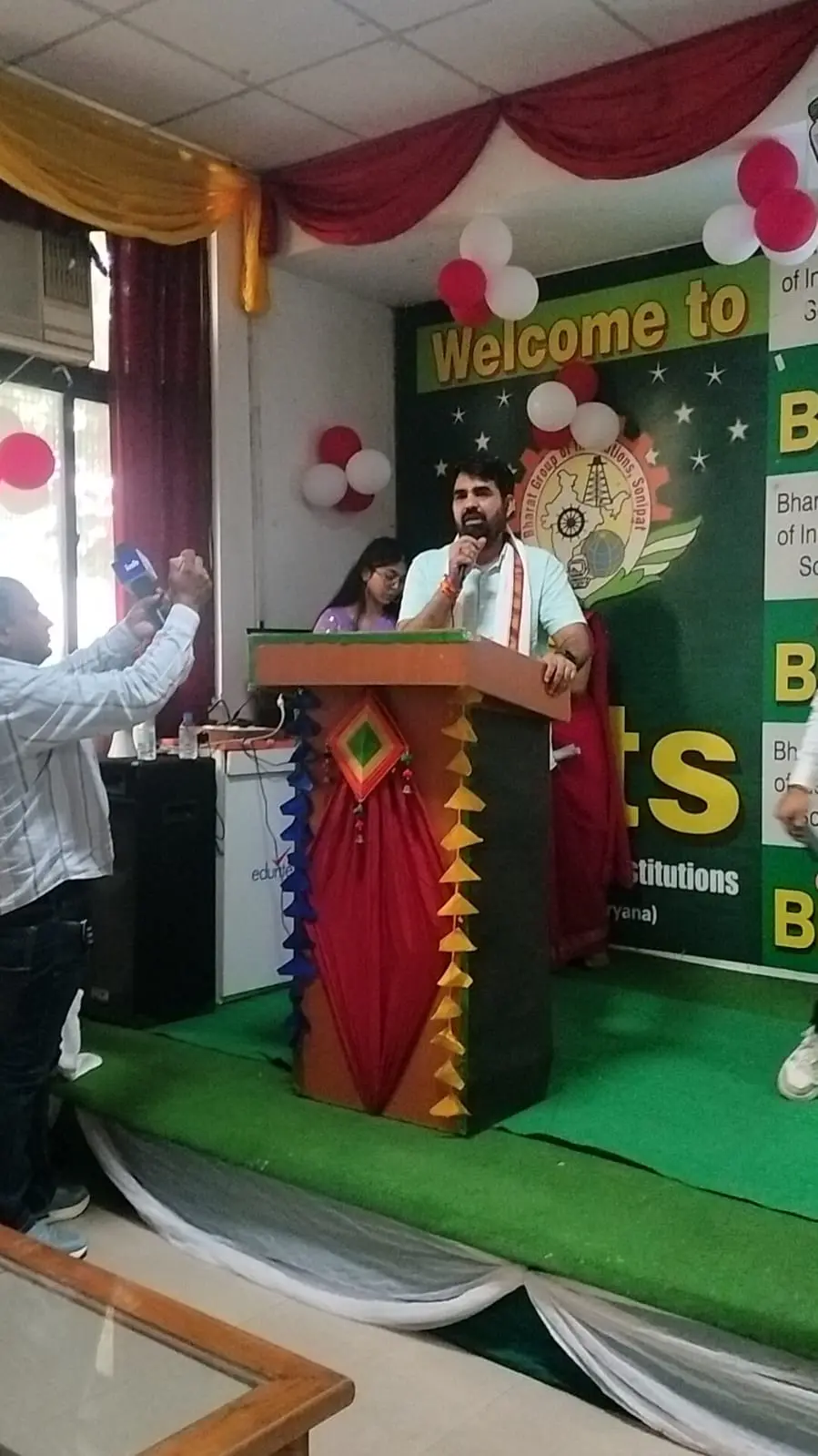 Mega Job Fair 2025 -12